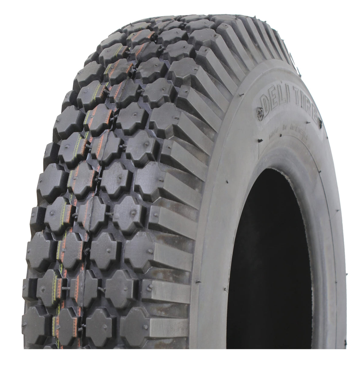 4-Ply Tubeless Stud Tread Lawn and Garden Tire C6578